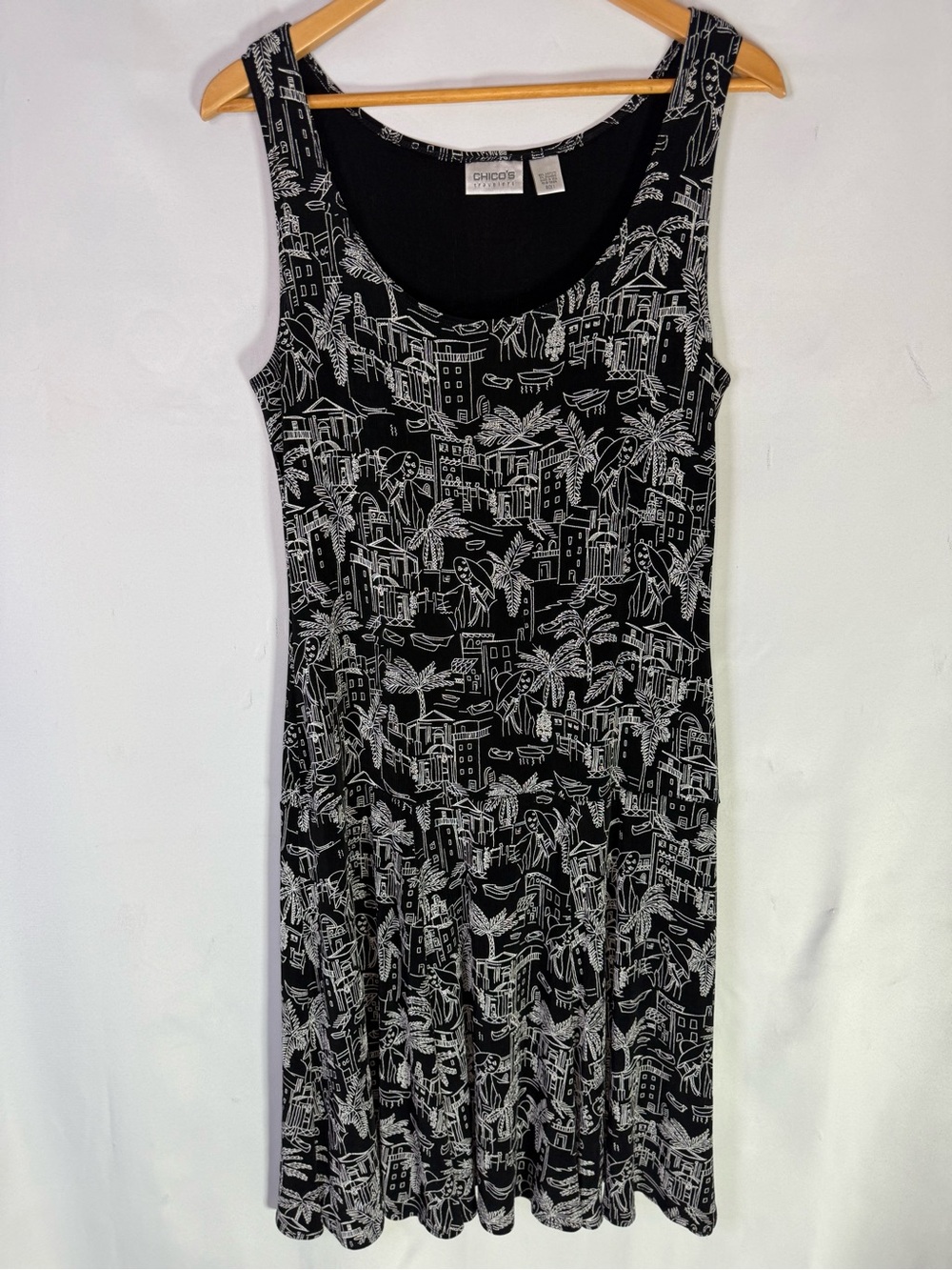 Chico's - Black & White City Print Wrinkle Resistant Tank Dress - Size M (1)